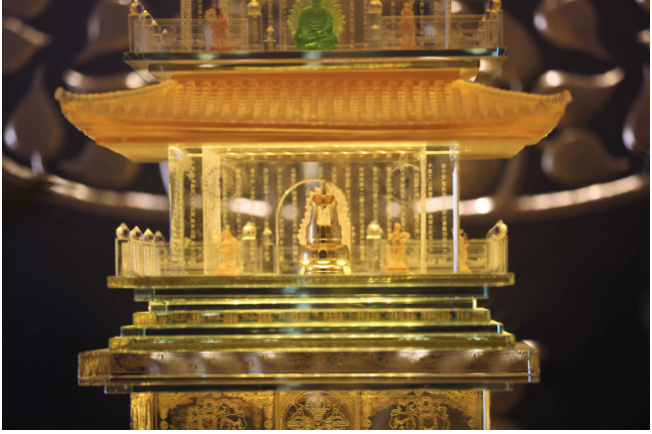 Bên[-]trong[-]nơi[-]đặt[-]xá[-]lợi[-]Phật[-]trên[-]đỉnh[-]thiêng[-]Fansipan